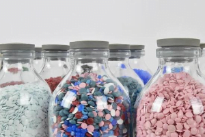 Read more about the article Plastik Granül Çeşitleri